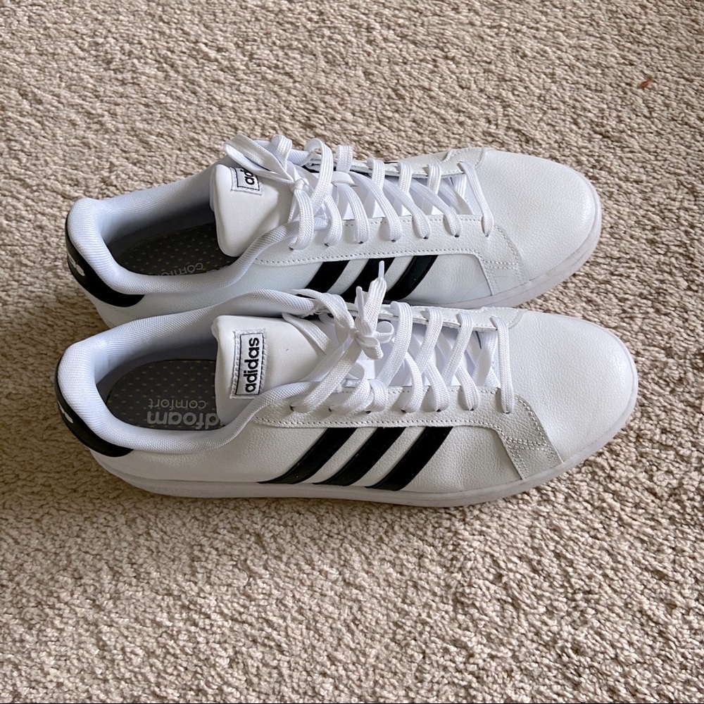 Mens 13 adidas white court sneaker